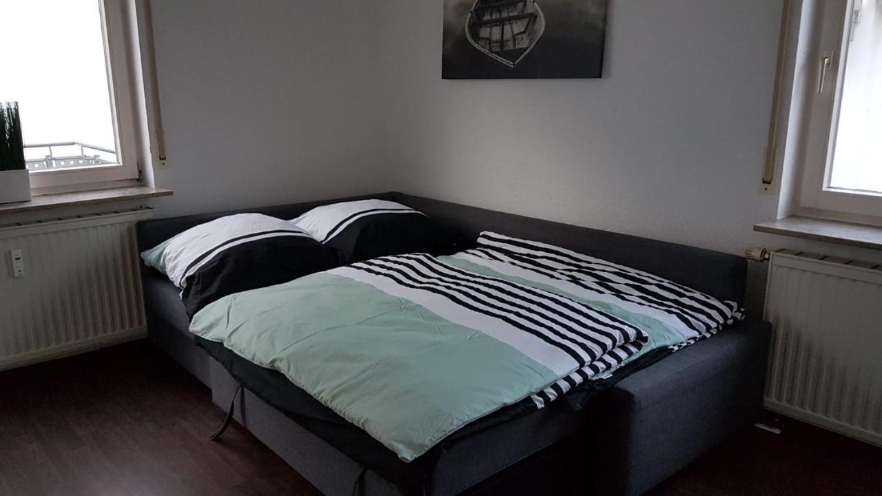Ferien- Und Businessapartment I Modern Mit Wlan Und Parkplatz Nahe Zentrum, Automobil- Und Tech-Firmen, Messe Реннінґен Екстер'єр фото